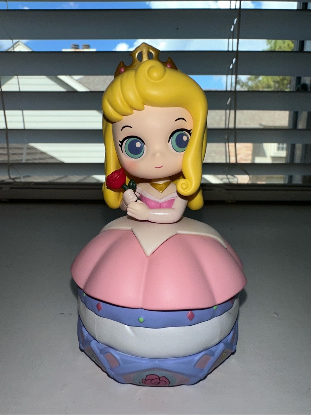 Sleeping beauty Princess Figurine Jewelry Box - Kids Toy